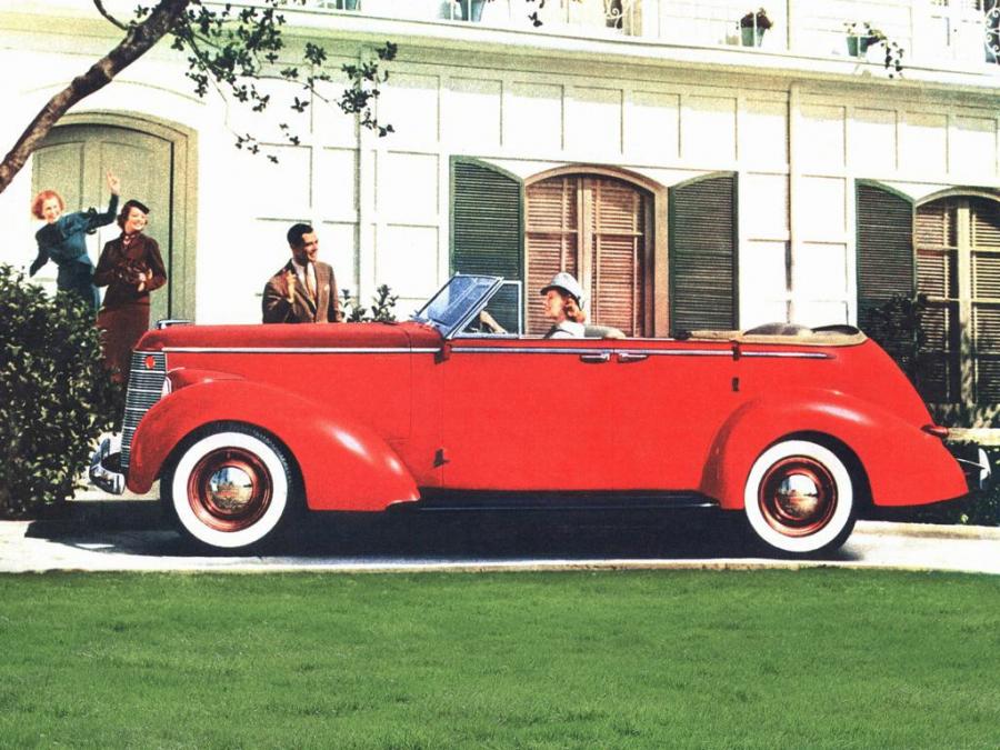  Studebaker President Convertible Sedan 1938 года  (фото 1 из 2)